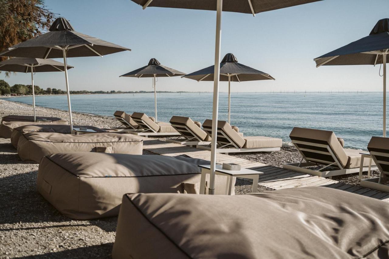 Akrotiri Olympus Luxury Suites - Adults Only Plaka Exterior foto