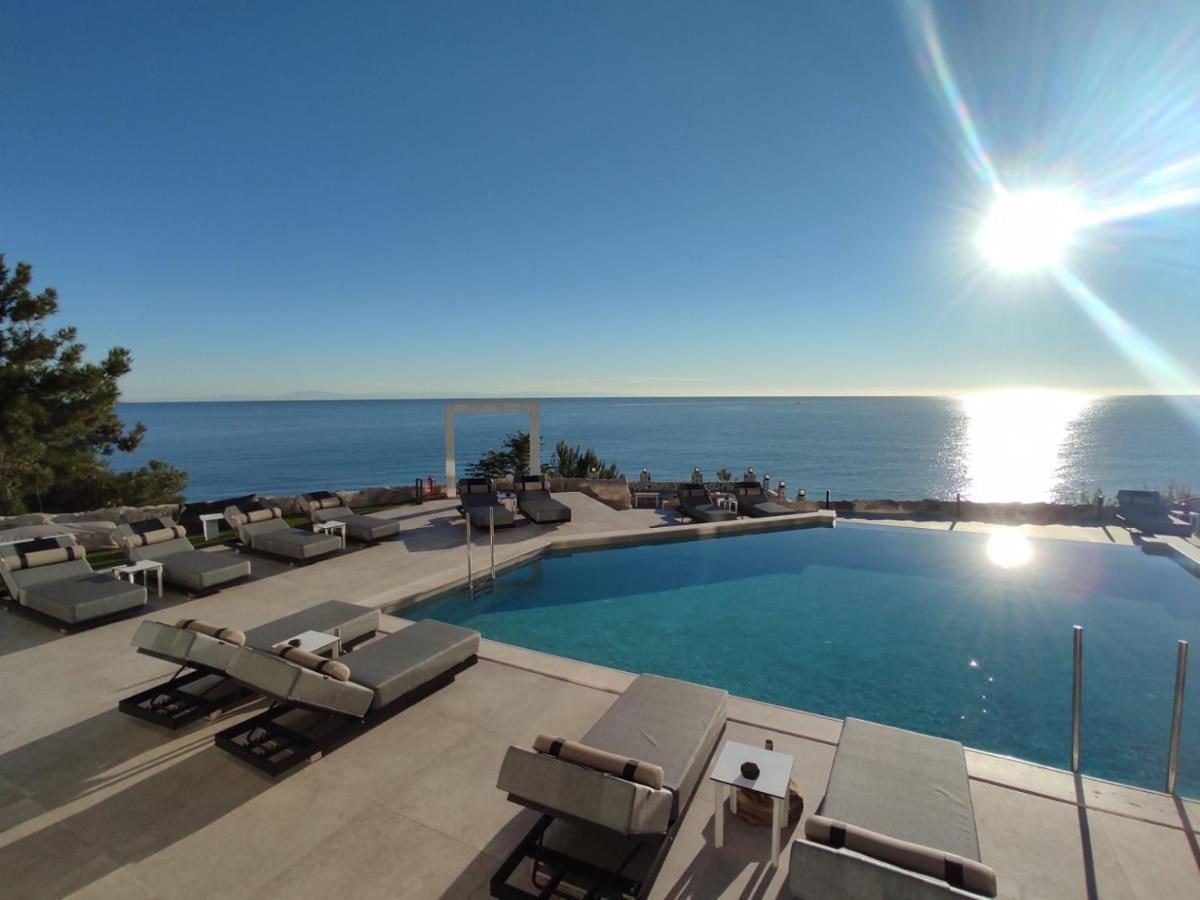 Akrotiri Olympus Luxury Suites - Adults Only Plaka Exterior foto