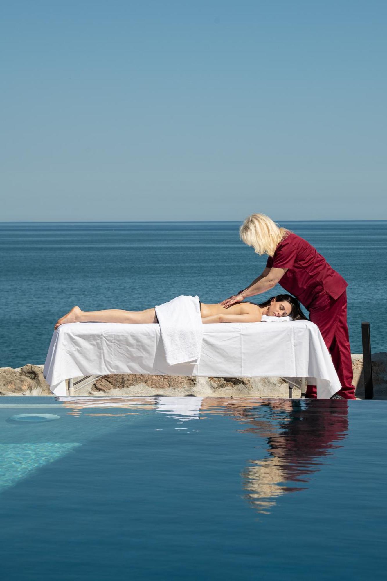 Akrotiri Olympus Luxury Suites - Adults Only Plaka Exterior foto