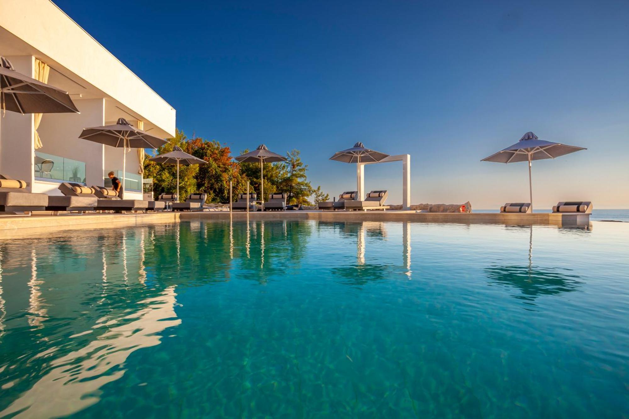 Akrotiri Olympus Luxury Suites - Adults Only Plaka Exterior foto