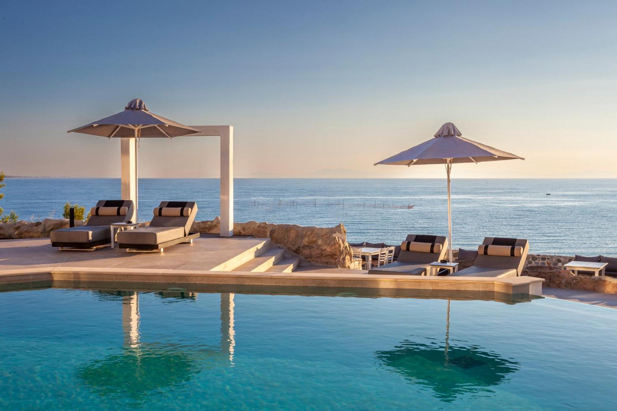Akrotiri Olympus Luxury Suites - Adults Only Plaka Exterior foto